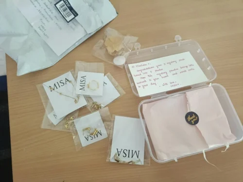 Mystery Pouch photo review