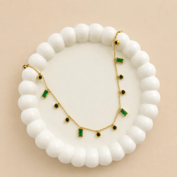 Emerald Charm