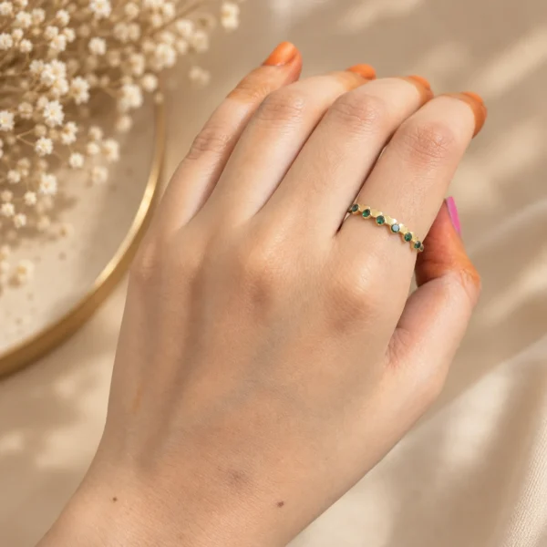 Emerald Bead