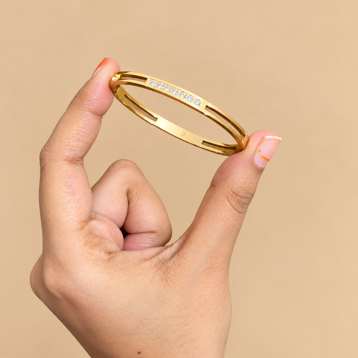 Luxe Linear